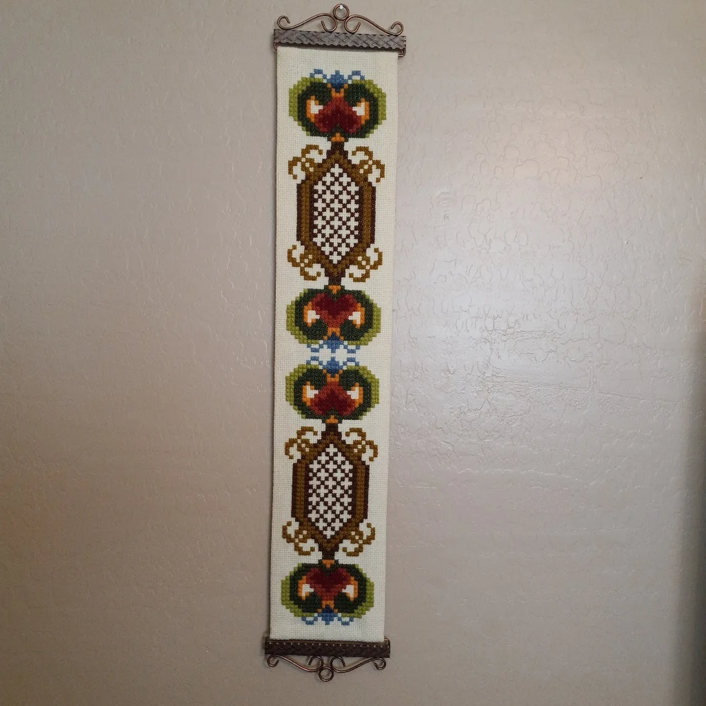 Vintage Handmade Klokkestreng Cross Stitch Embroidery Norwegian Bell Pull